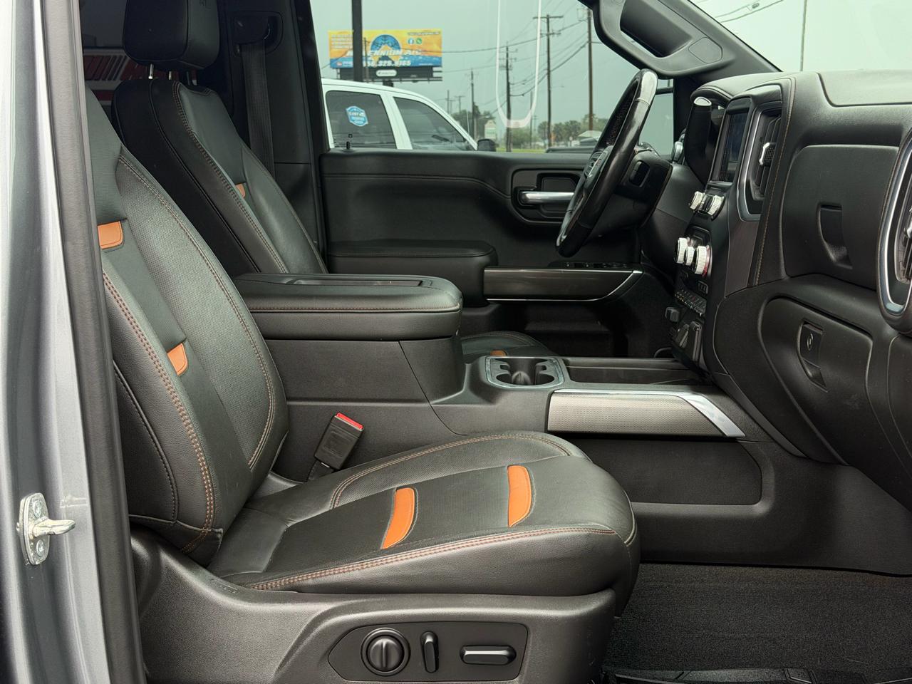 GMC Sierra 1500 4WD Crew Cab 147" AT4 2020