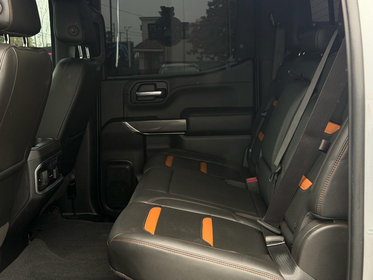 GMC Sierra 1500 4WD Crew Cab 147" AT4 2020