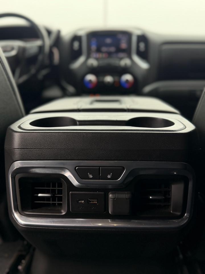 GMC Sierra 1500 4WD Crew Cab 147" AT4 2020