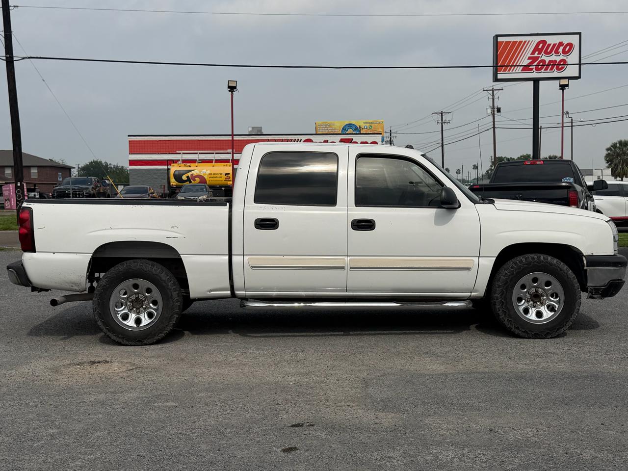 Chevrolet Silverado 1500 Crew Cab 143.5" WB LT 2005