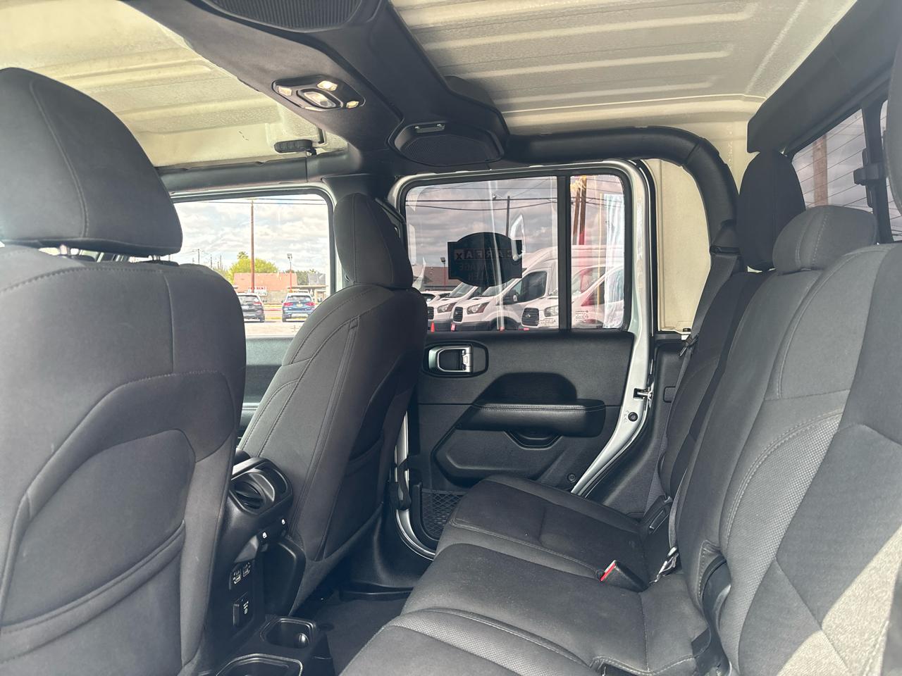 Jeep Gladiator Overland 4x4 *Ltd Avail* 2023