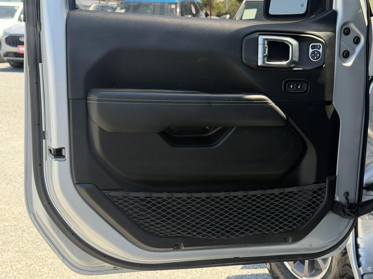 Jeep Gladiator Overland 4x4 *Ltd Avail* 2023