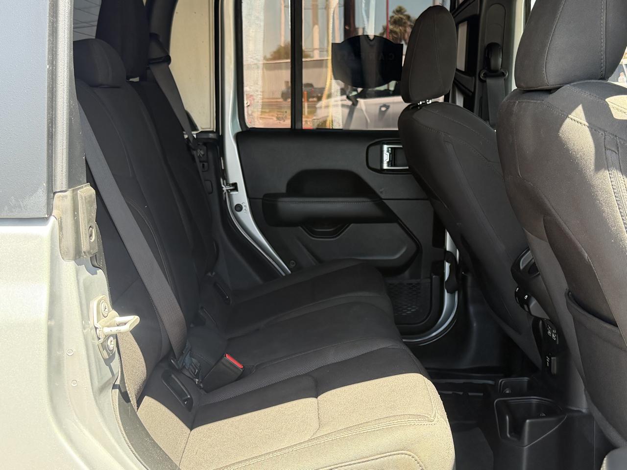 Jeep Gladiator Overland 4x4 *Ltd Avail* 2023