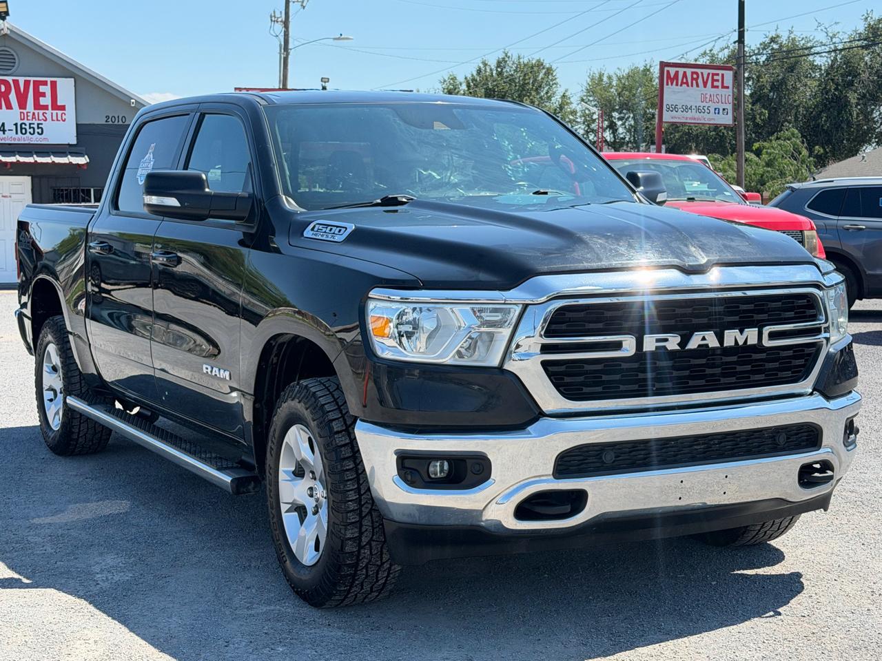 RAM 1500 Big Horn 4x4 Crew Cab 5'7" Box 2022