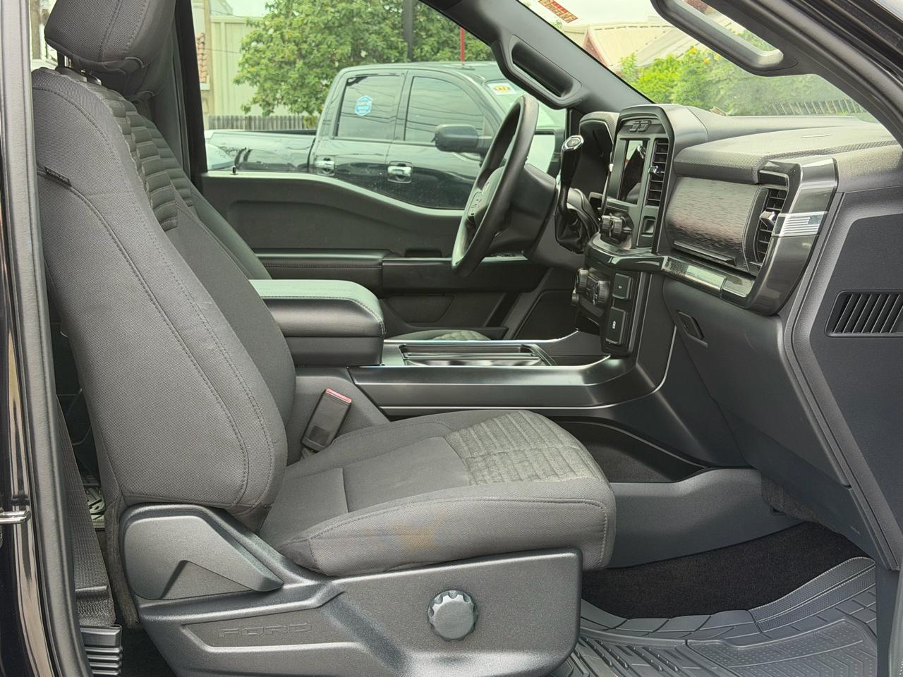 Ford F-150 Lariat 2WD SuperCrew 5.5' Box 2021