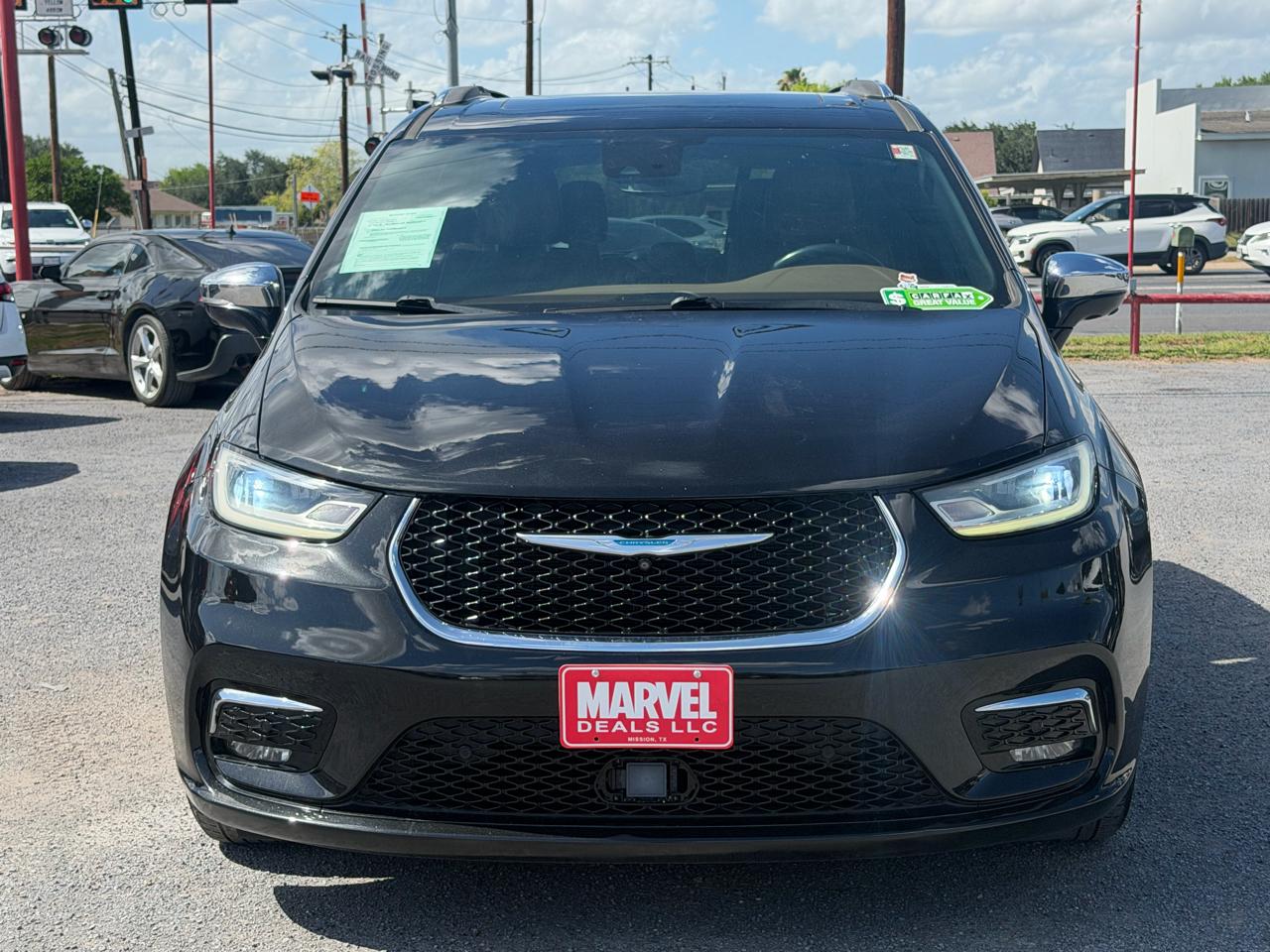 Chrysler Pacifica Hybrid Limited FWD 2021