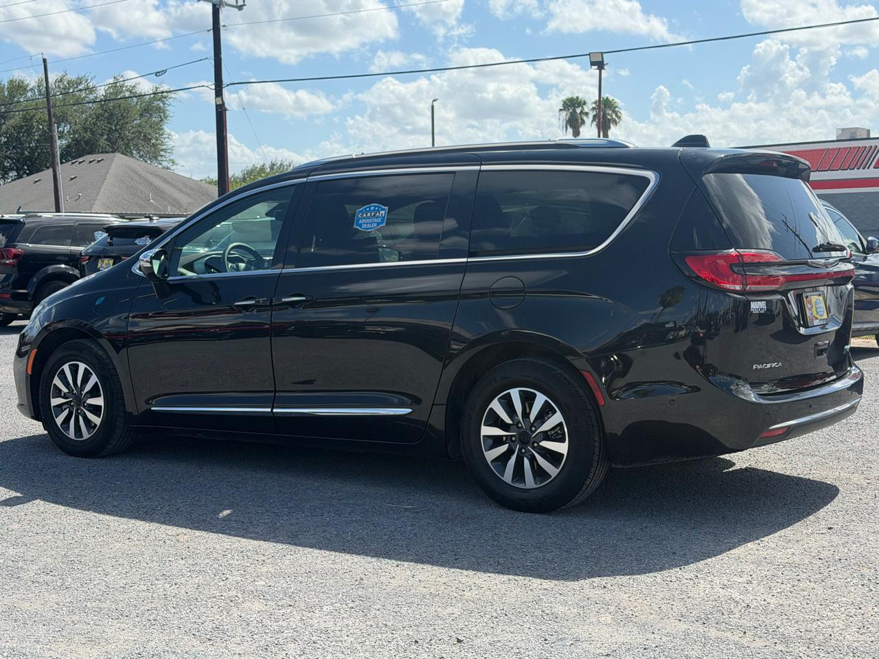Chrysler Pacifica Hybrid Limited FWD 2021
