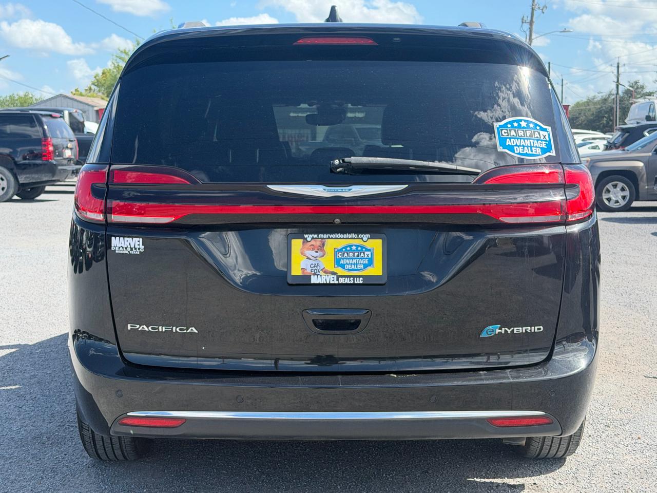 Chrysler Pacifica Hybrid Limited FWD 2021