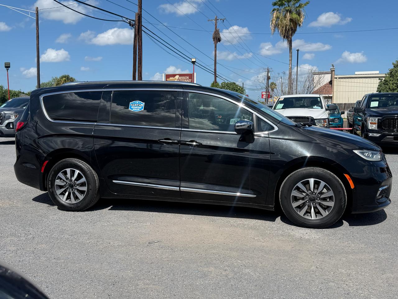 Chrysler Pacifica Hybrid Limited FWD 2021
