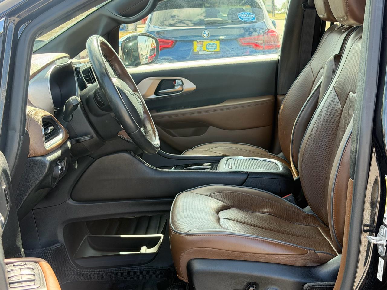 Chrysler Pacifica Hybrid Limited FWD 2021