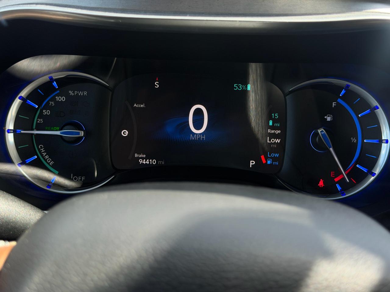 Chrysler Pacifica Hybrid Limited FWD 2021