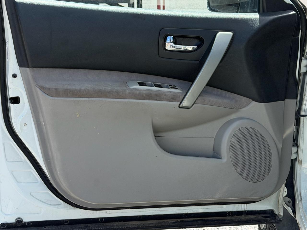 Nissan Rogue FWD 4dr S 2013