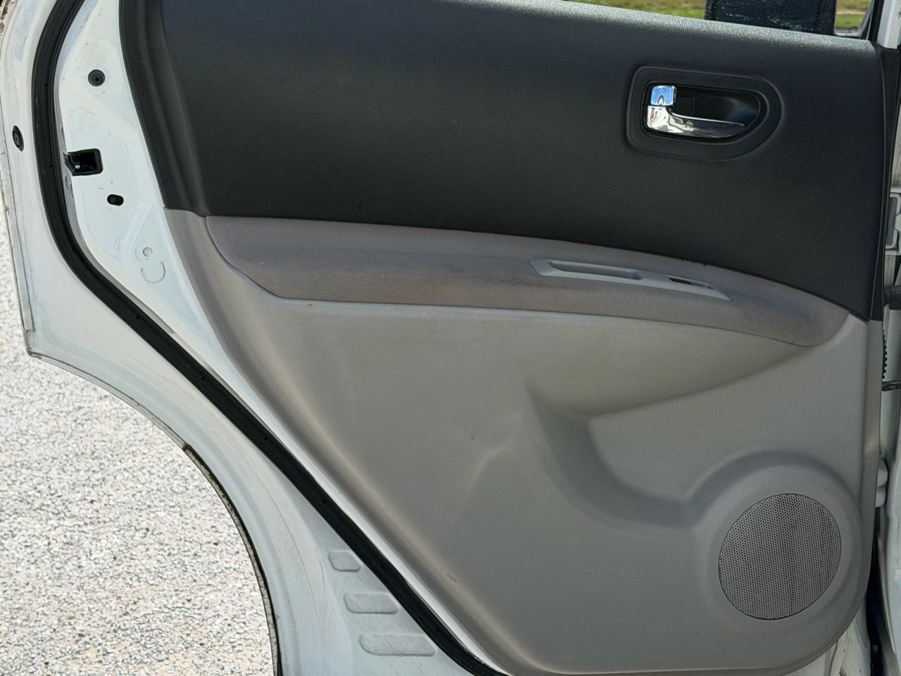 Nissan Rogue FWD 4dr S 2013