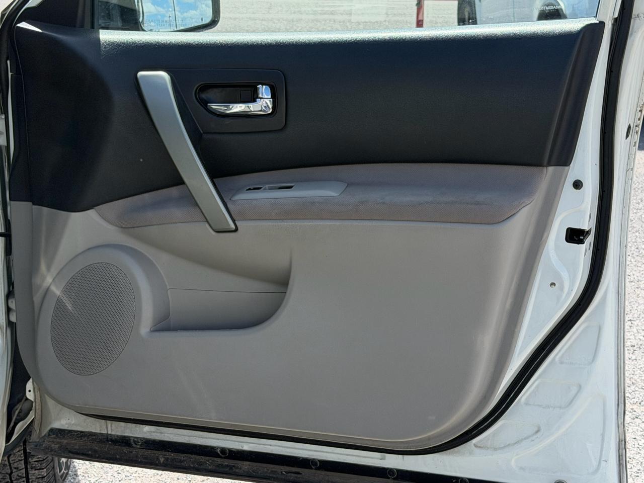 Nissan Rogue FWD 4dr S 2013