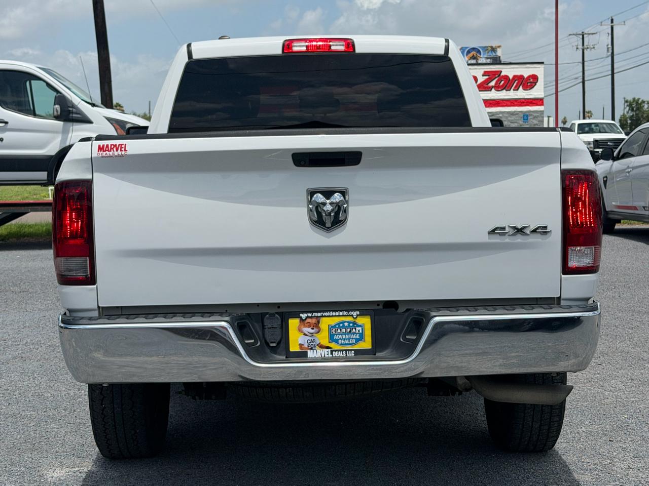 RAM 1500 Classic Tradesman 4x4 Quad Cab 6'4" Box 2022