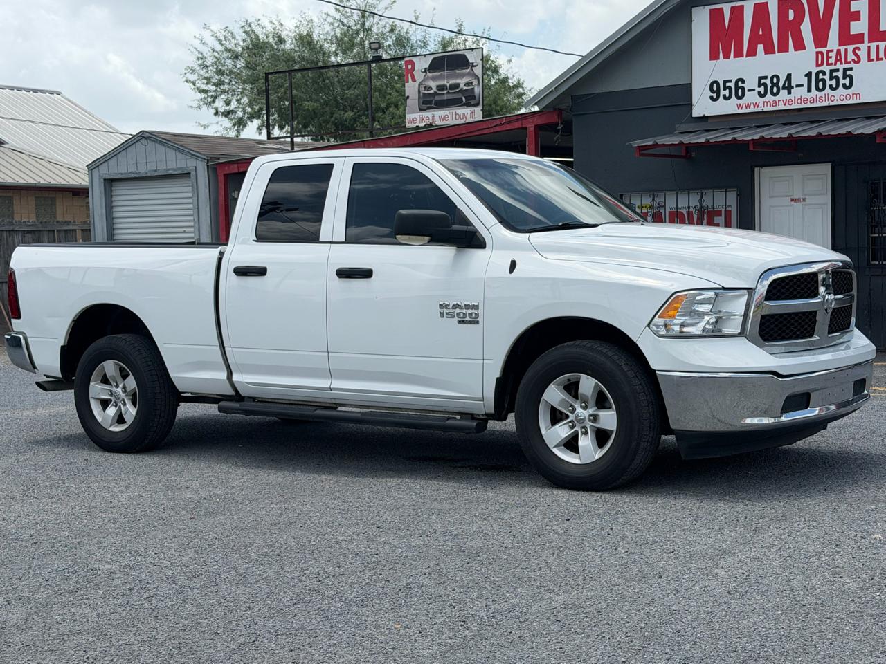 RAM 1500 Classic Tradesman 4x4 Quad Cab 6'4" Box 2022