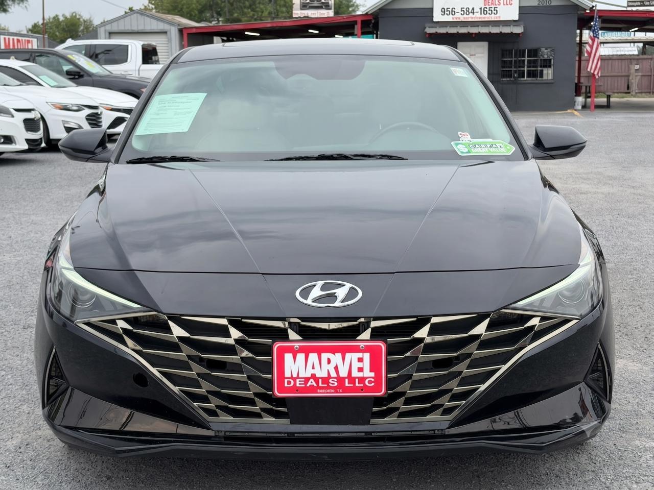 Hyundai Elantra Limited IVT *Ltd Avail* 2021