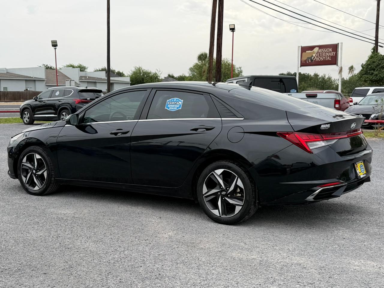 Hyundai Elantra Limited IVT *Ltd Avail* 2021