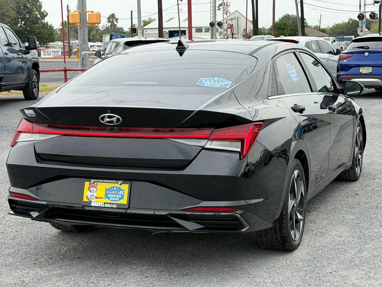 Hyundai Elantra Limited IVT *Ltd Avail* 2021