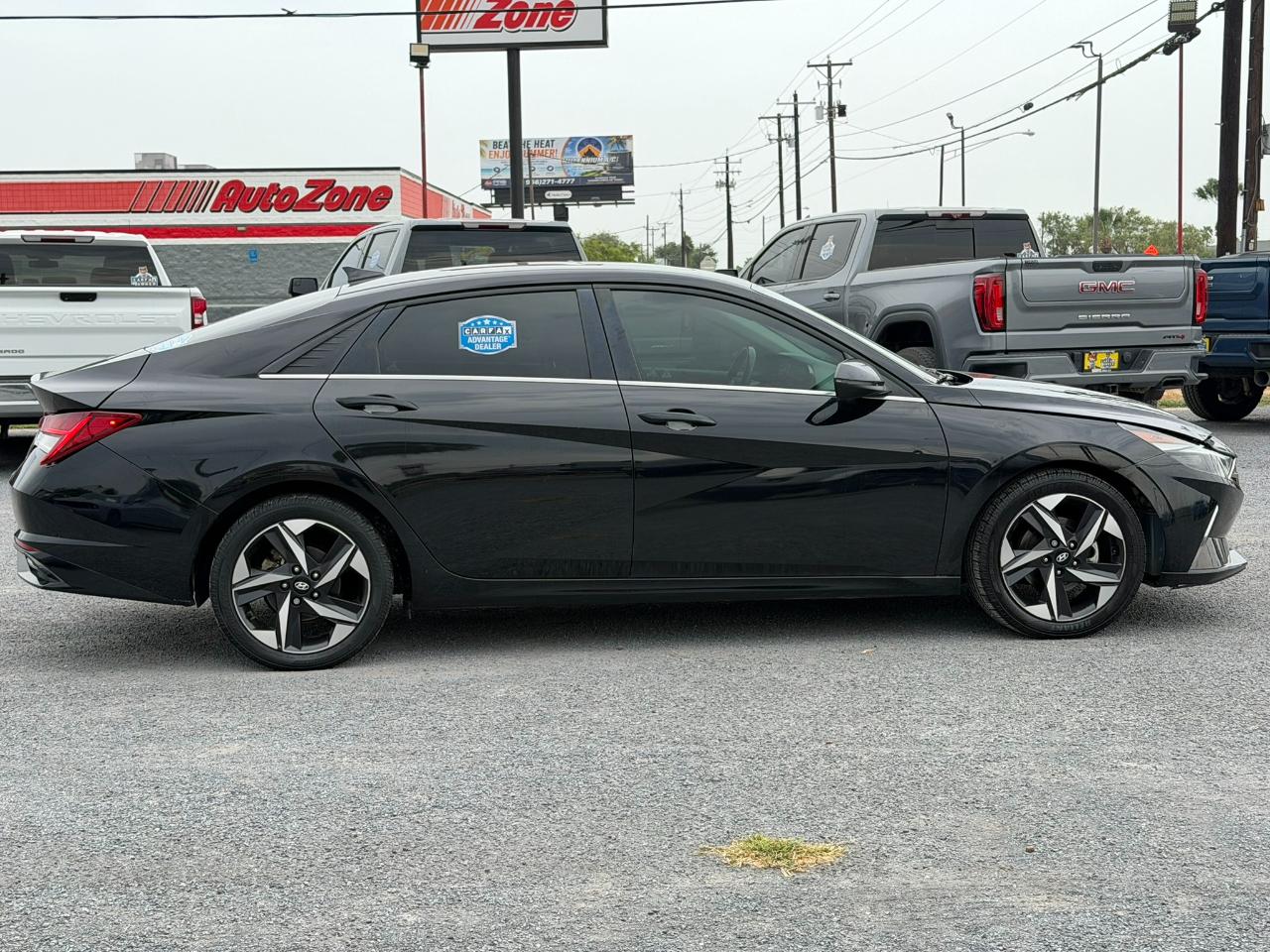 Hyundai Elantra Limited IVT *Ltd Avail* 2021