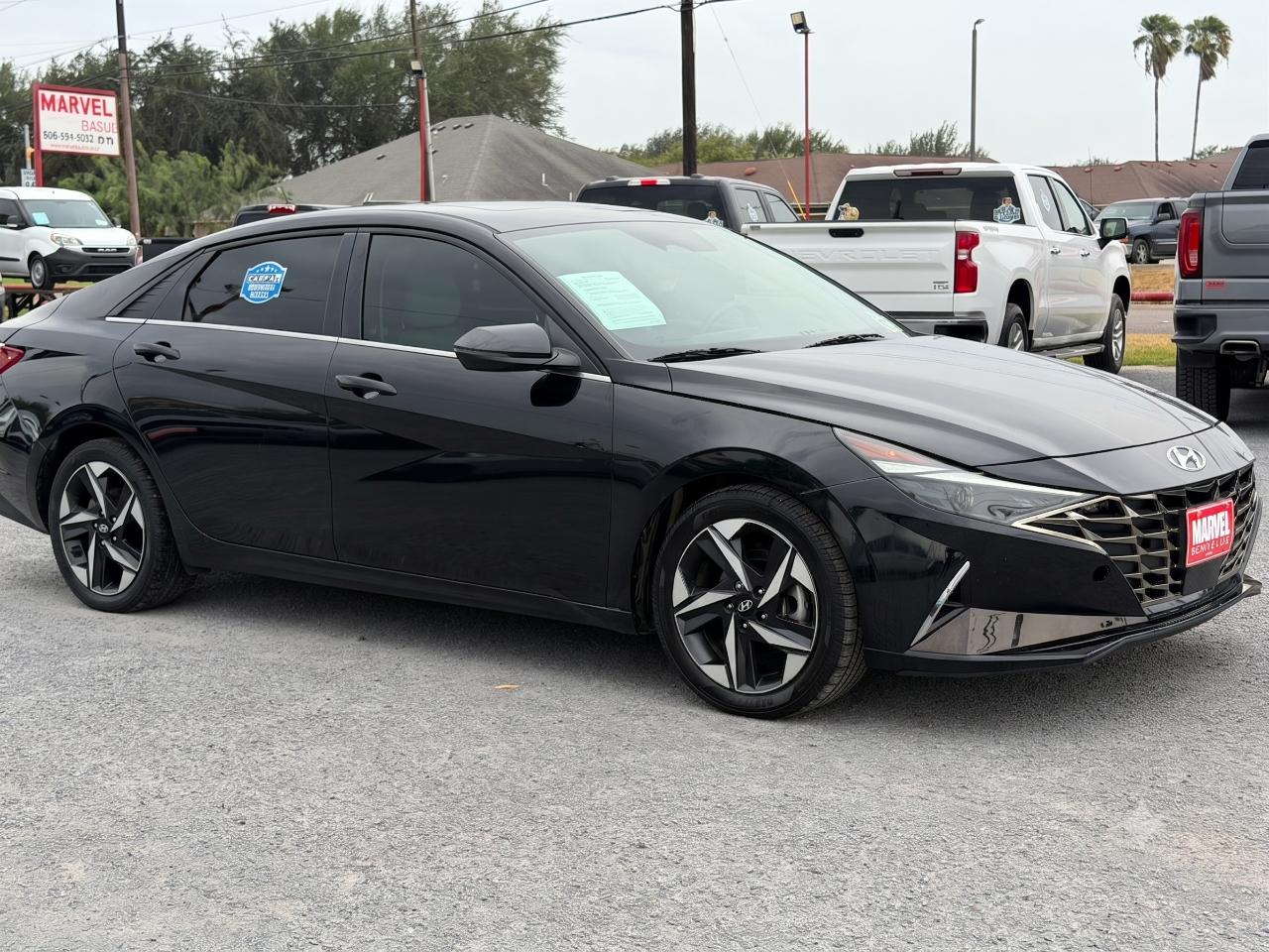Hyundai Elantra Limited IVT *Ltd Avail* 2021