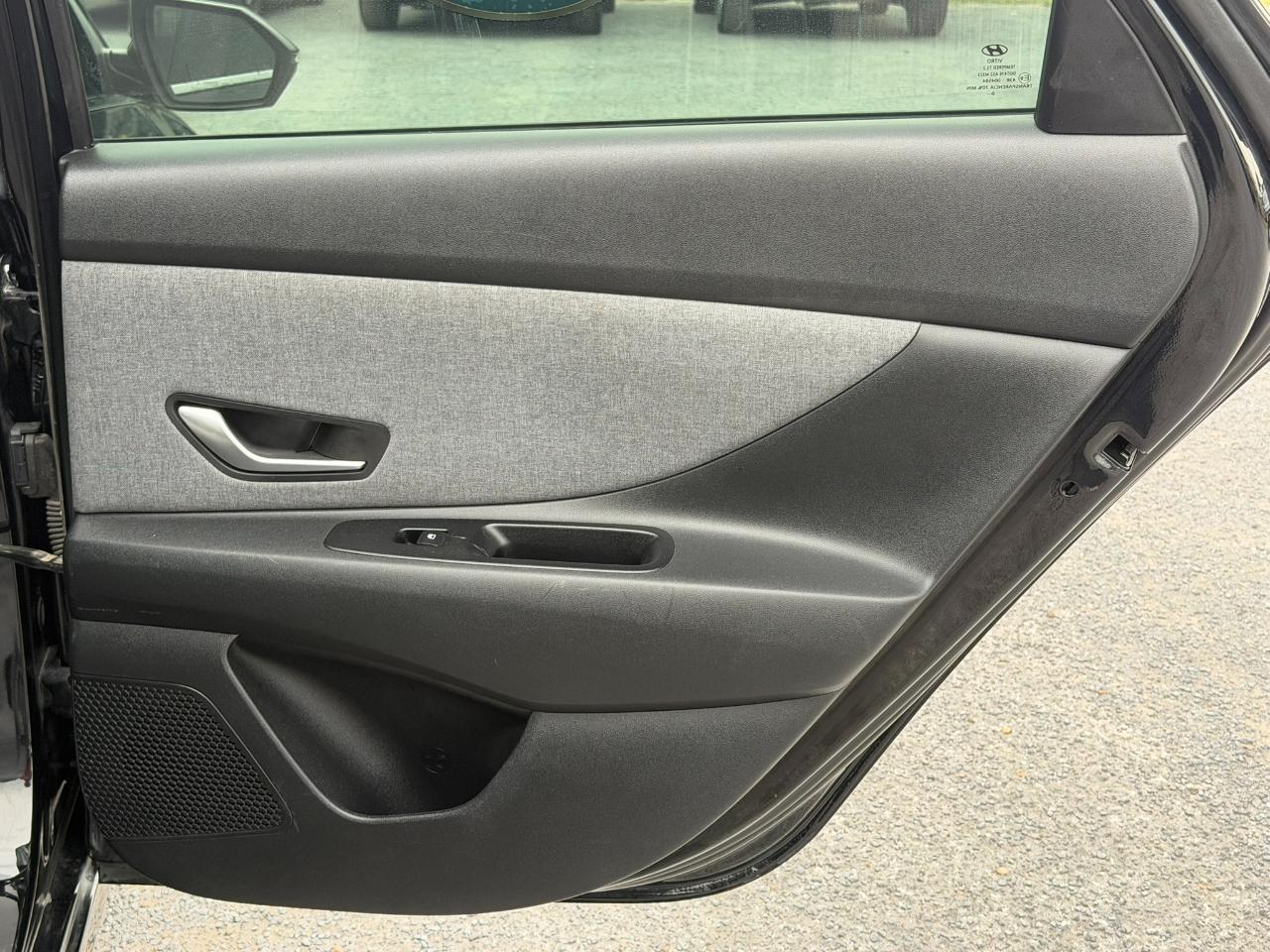 Hyundai Elantra Limited IVT *Ltd Avail* 2021