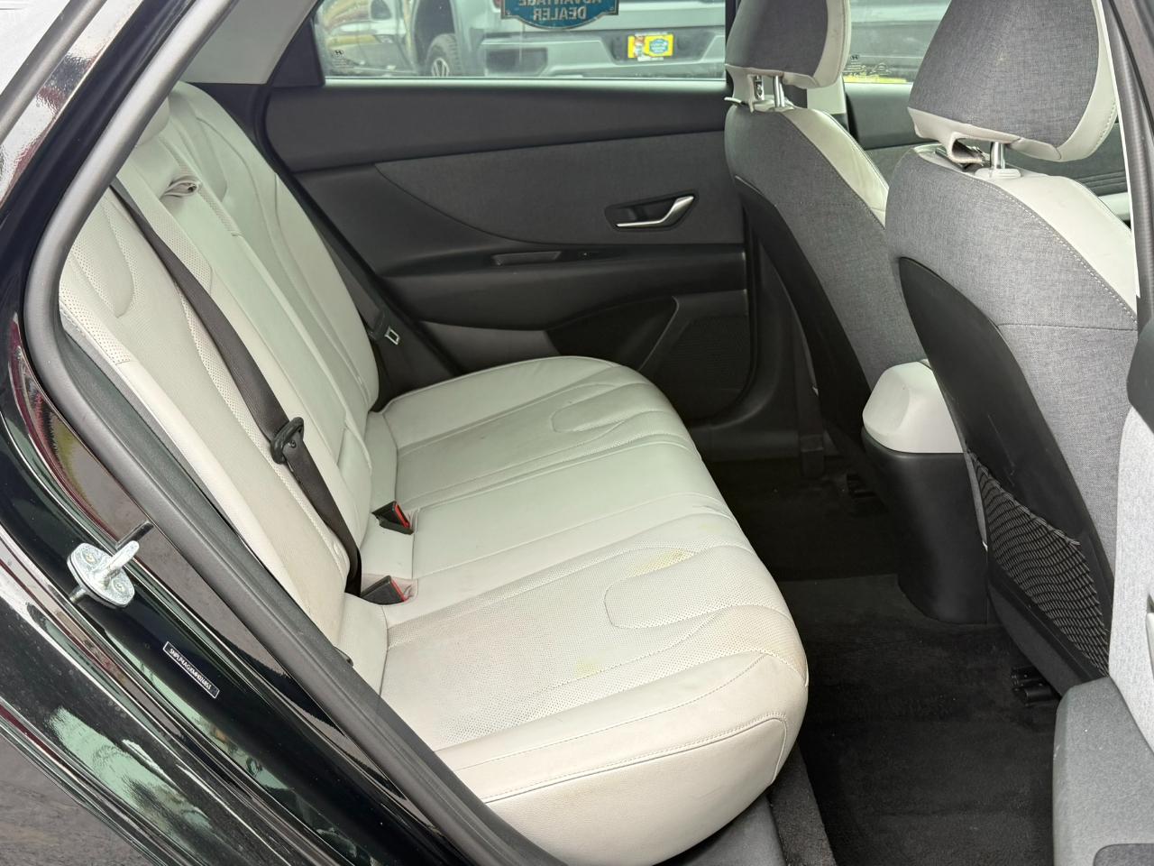 Hyundai Elantra Limited IVT *Ltd Avail* 2021