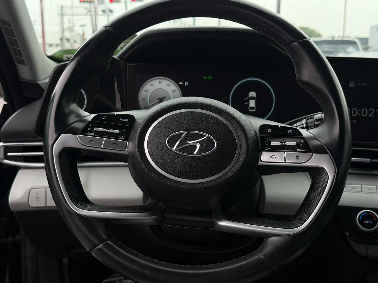 Hyundai Elantra Limited IVT *Ltd Avail* 2021