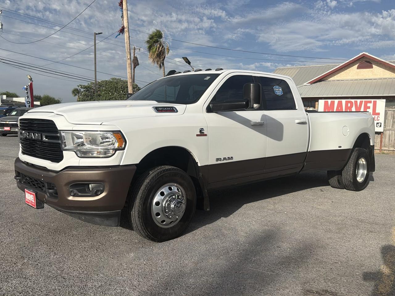 RAM 3500 Big Horn 4x4 Crew Cab 8' Box 2020