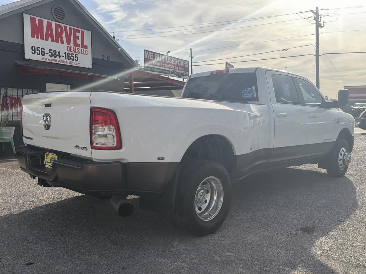RAM 3500 Big Horn 4x4 Crew Cab 8' Box 2020
