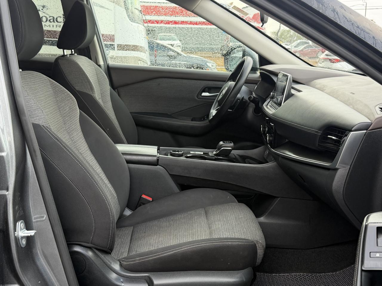 Nissan Rogue AWD SV 2022