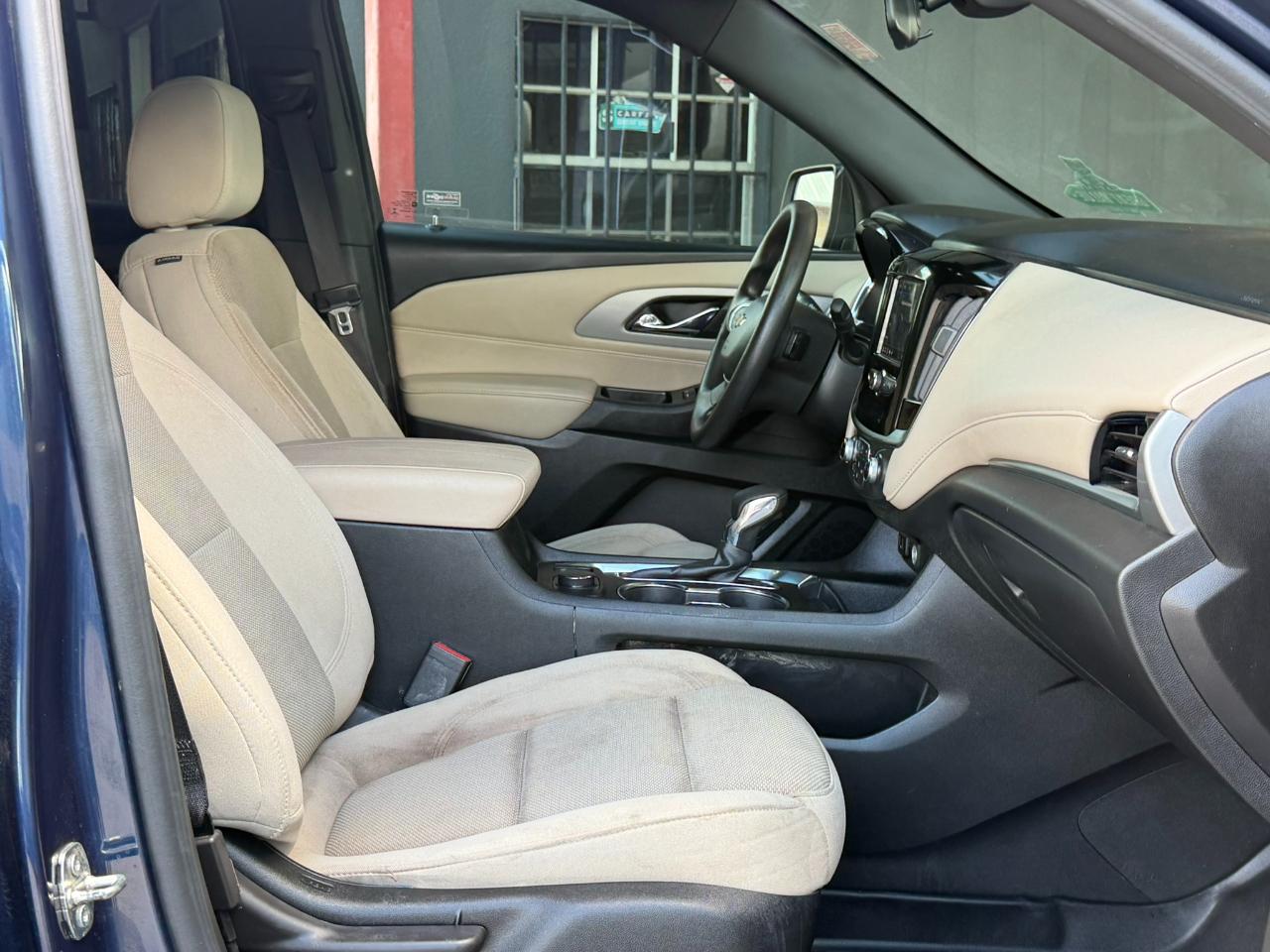 Chevrolet Traverse FWD 4dr LS w/1LS 2023