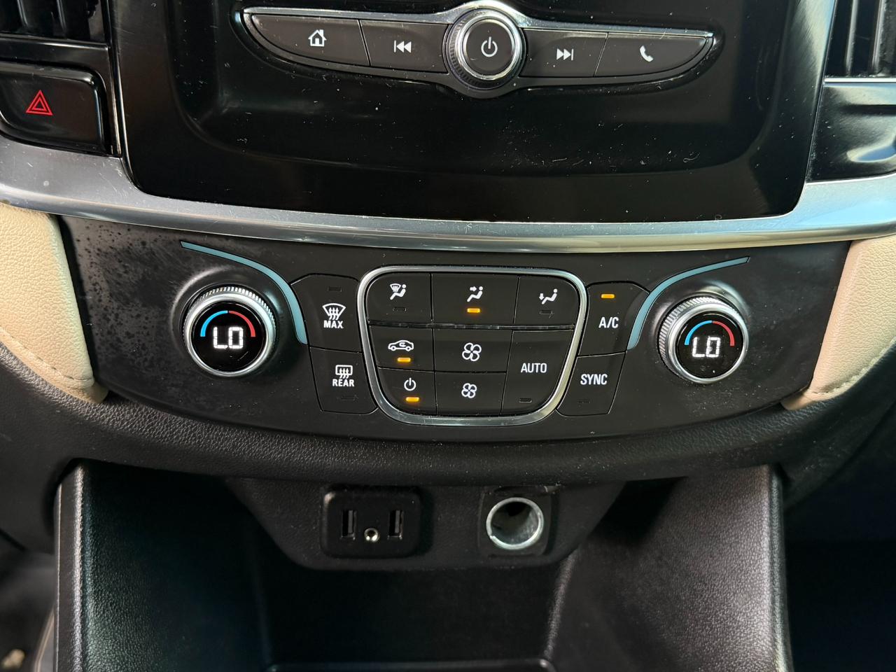 Chevrolet Traverse FWD 4dr LS w/1LS 2023