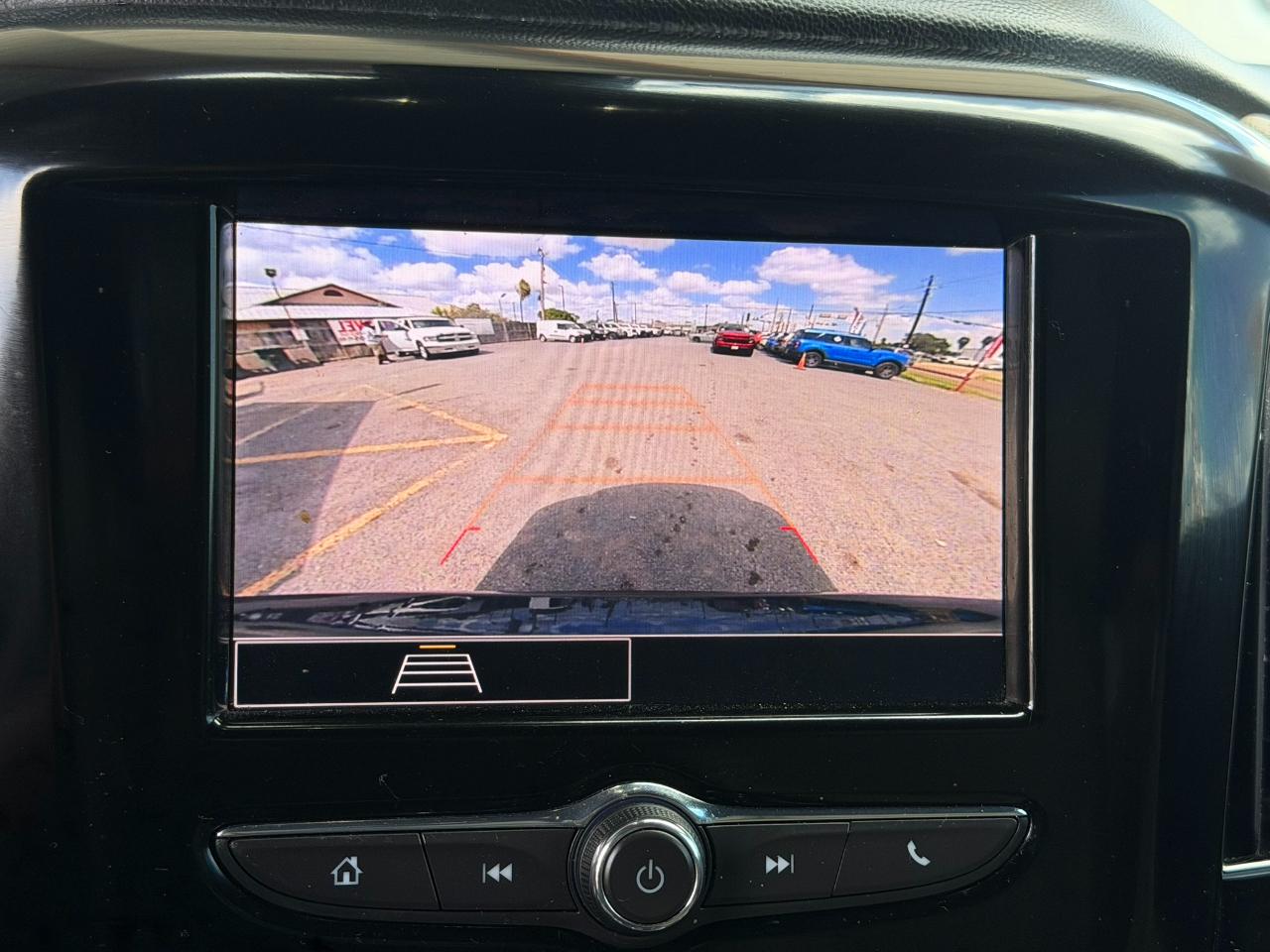 Chevrolet Traverse FWD 4dr LS w/1LS 2023