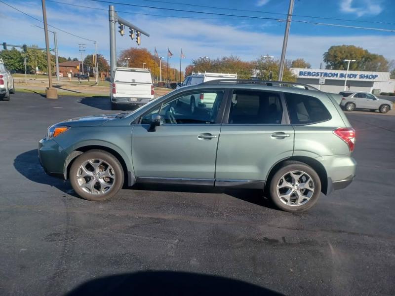 Subaru Forester 2.5i Touring 2016 Subaru Forester 2.5i Touring 2016