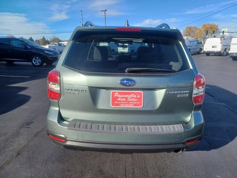 Subaru Forester 2.5i Touring 2016 Subaru Forester 2.5i Touring 2016
