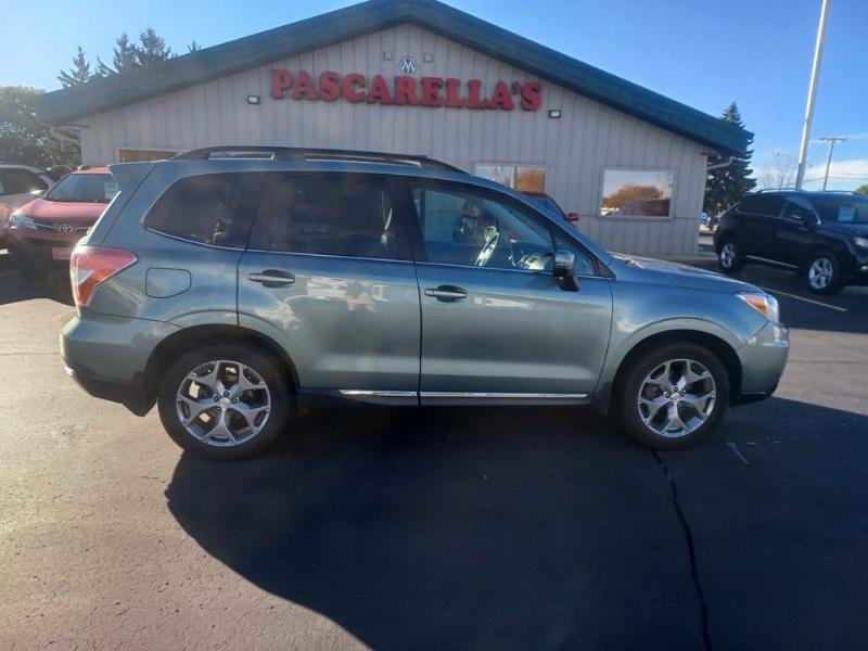 Subaru Forester 2.5i Touring 2016 Subaru Forester 2.5i Touring 2016