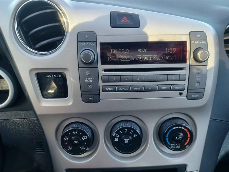 Pontiac Vibe 2.4L 2009 Pontiac Vibe 2.4L 2009