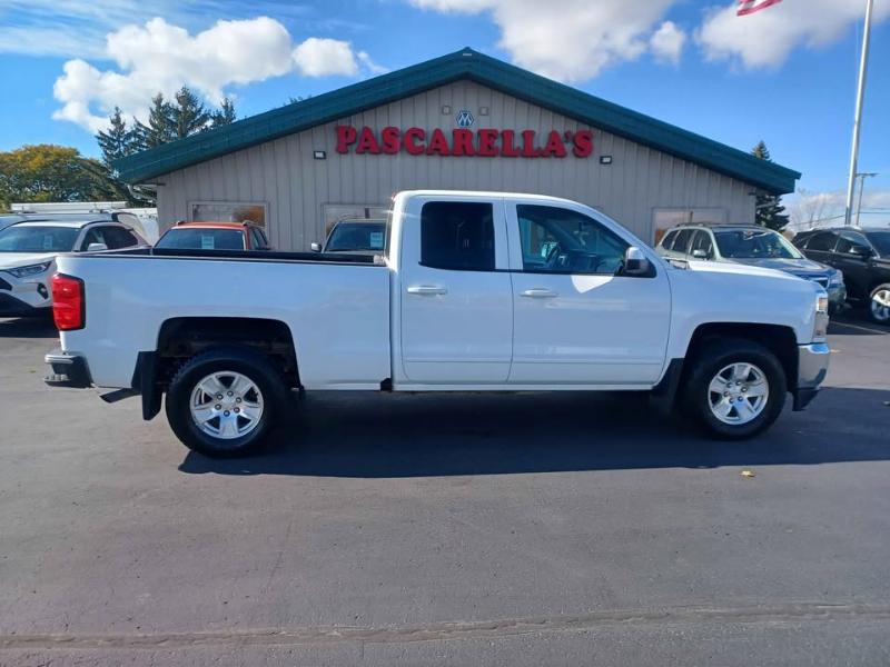 Chevrolet Silverado 1500 LT Double Cab 2WD 2018 Chevrolet Silverado 1500 LT Double Cab 2WD 2018