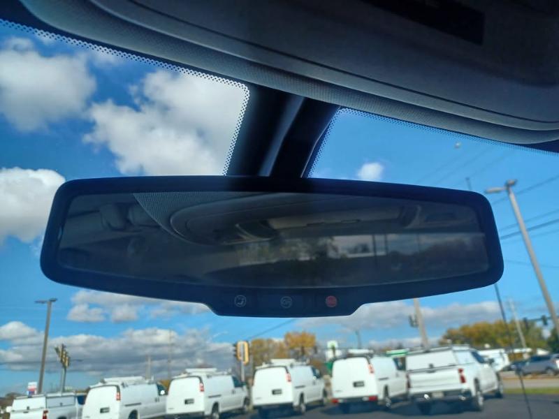 Chevrolet Silverado 1500 LT Double Cab 2WD 2018 Chevrolet Silverado 1500 LT Double Cab 2WD 2018