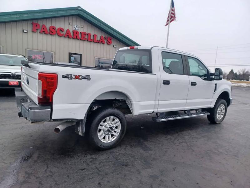 Ford F-250 SD XL Crew Cab 4WD 2019