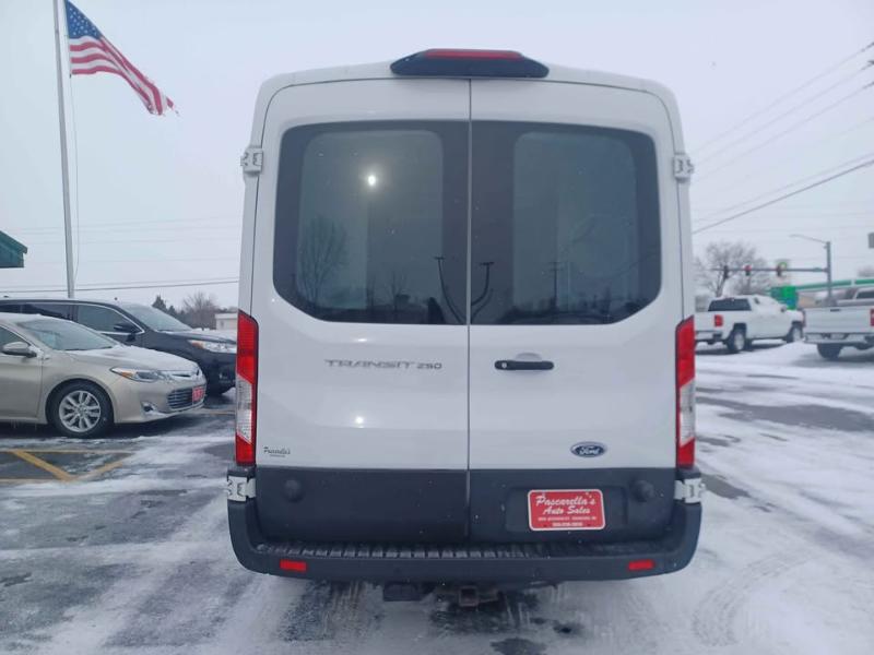 Ford Transit  2019