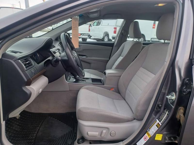 Toyota Camry LE 2017