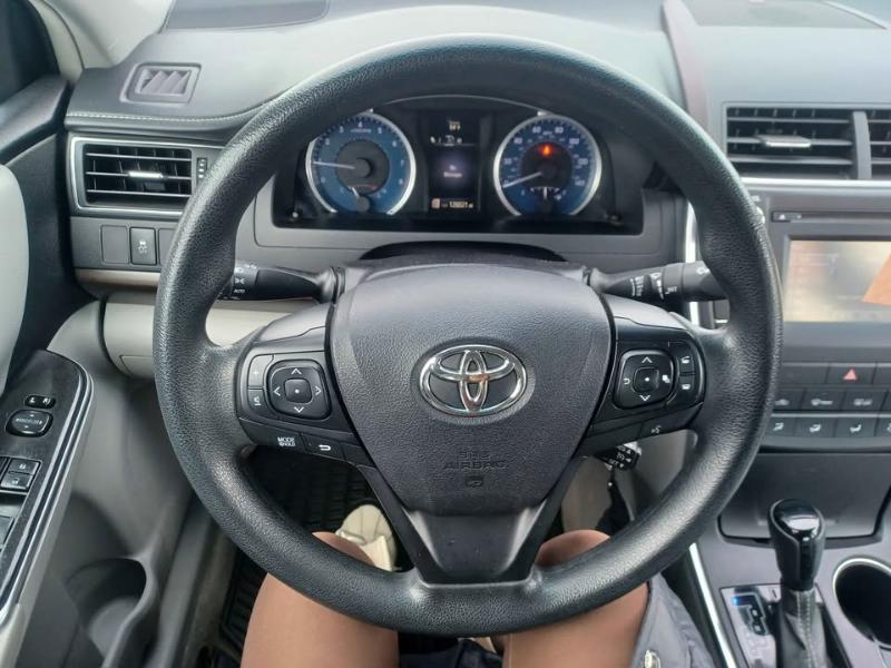 Toyota Camry LE 2017