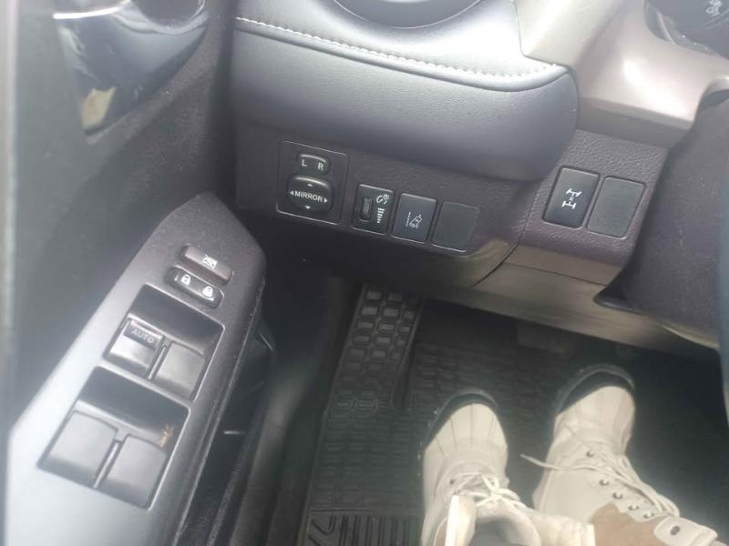 Toyota RAV4 XLE AWD 2018