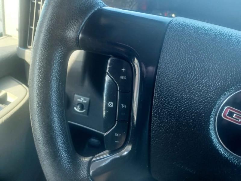 GMC Savana G2500 Cargo 2016