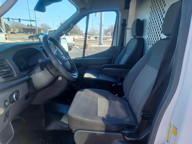 Ford Transit 250 Van Med. Roof w/Sliding Pass. 130-in. WB 2021