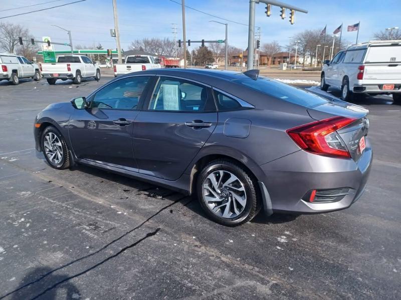 Honda Civic EX sedan 2017