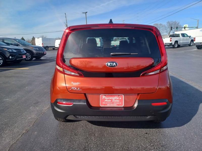 Kia Soul LX 2020
