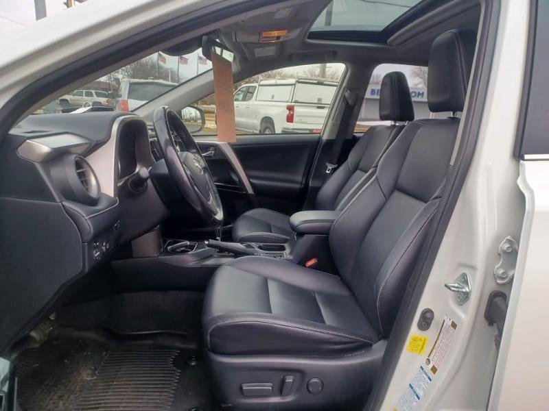 Toyota RAV4 Limited AWD 2018